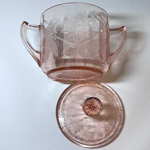 Cream and sugar set, pink poinsettia pattern by Jeannette Glass - Picture 3 of 8